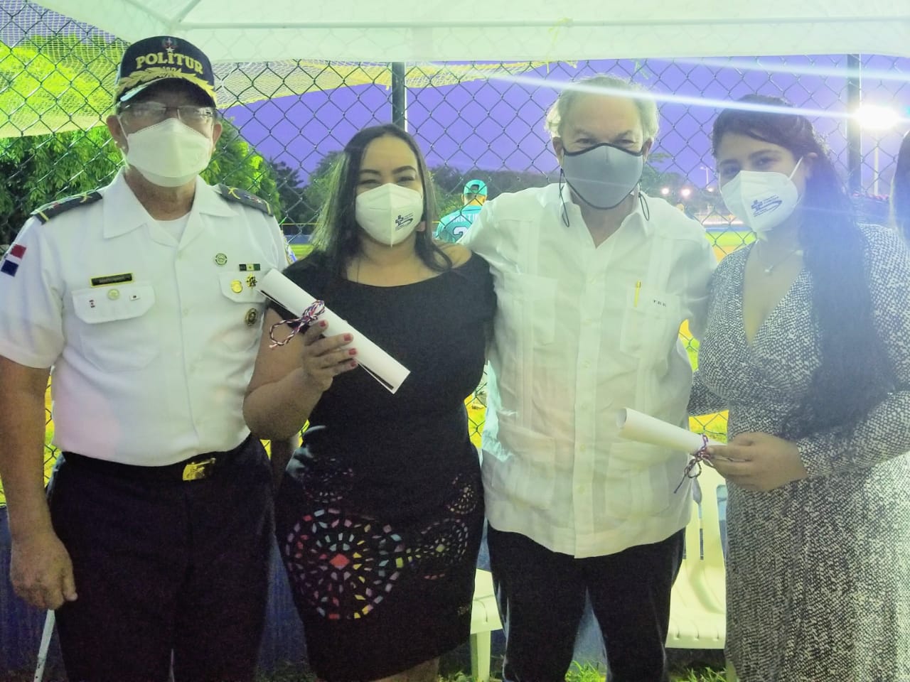 CRUZ ROJA RECONOCE AL CENTRO MÉDICO PUNTA CANA POR SU CONTRIBUCIÓN CONTRA EL COVID-19